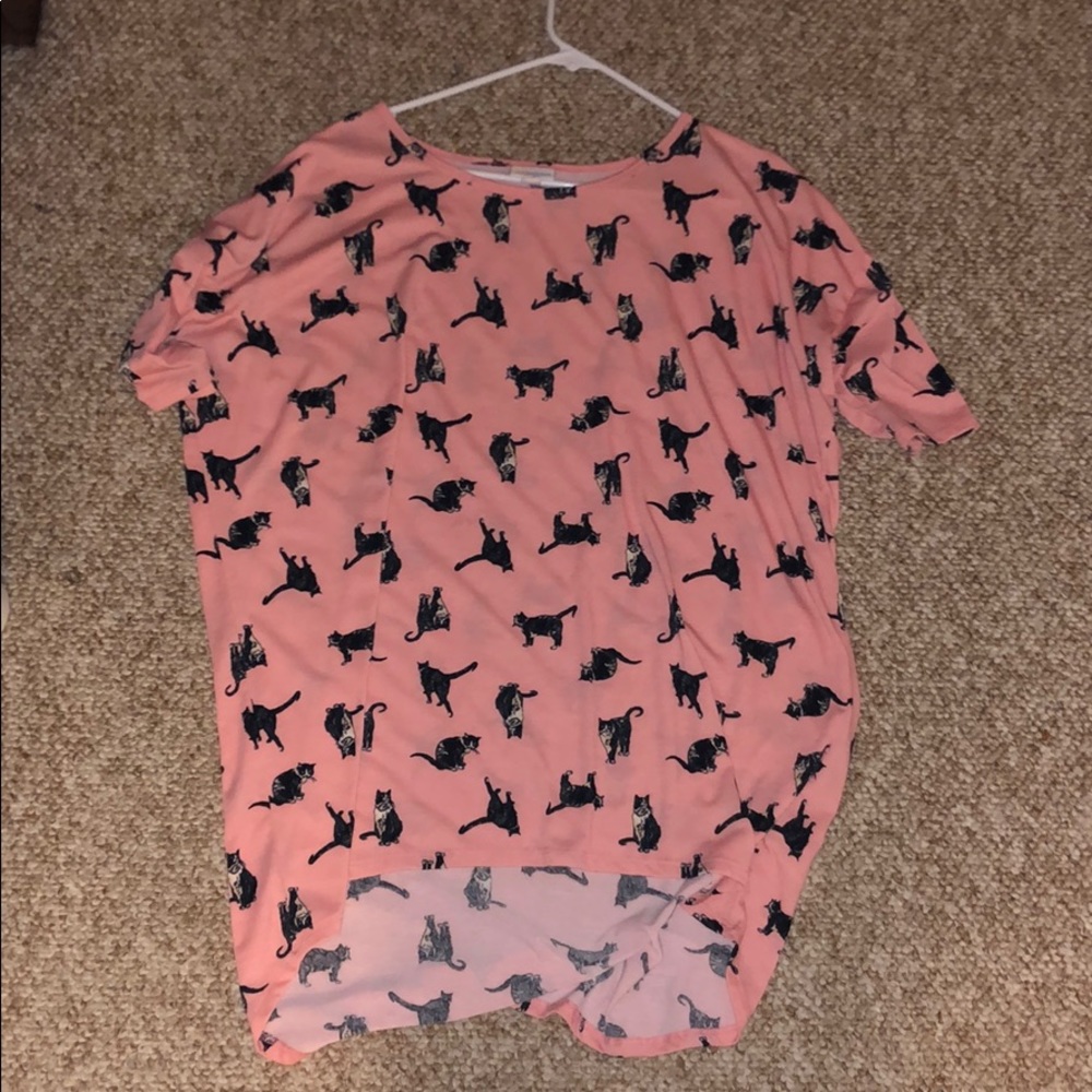 Lularoe Irma cat shirt size medium